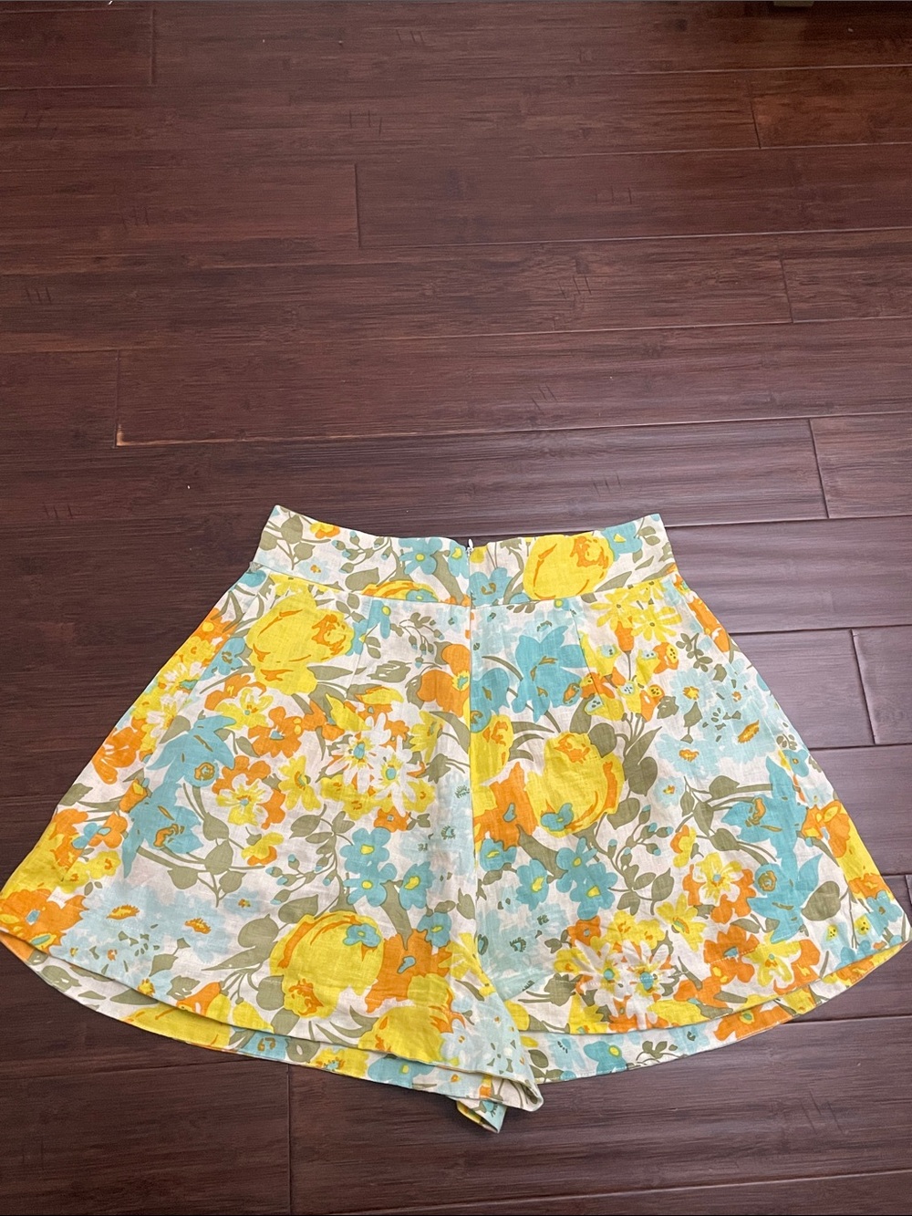 Faithful The Brand Andione Floral Shorts - Picture 5 of 5